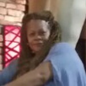 Meet your Posher, Carmencita